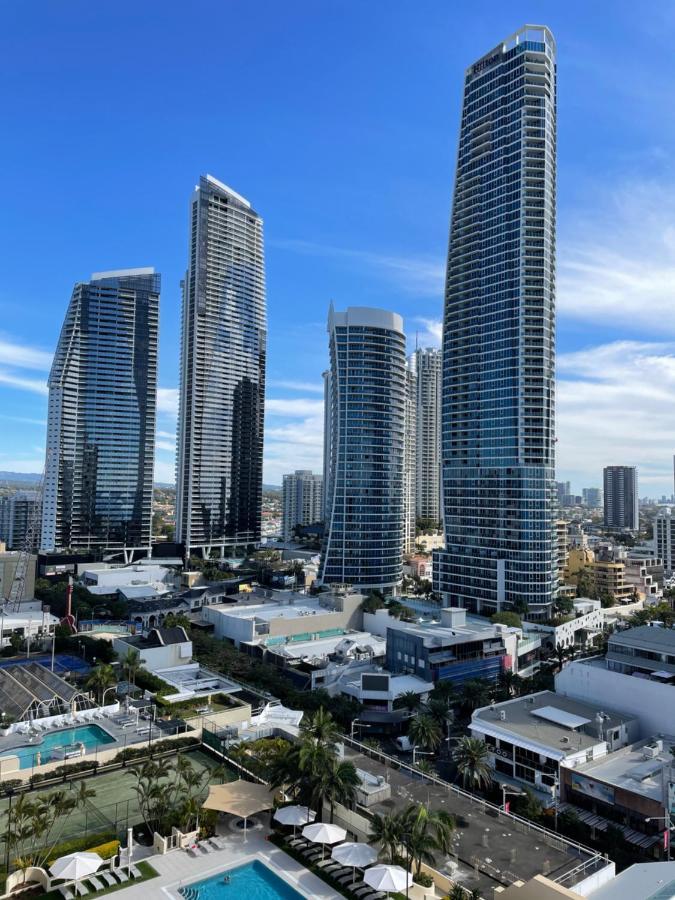 Allunga Stunning Beach Side Apartment Gold Coast Buitenkant foto